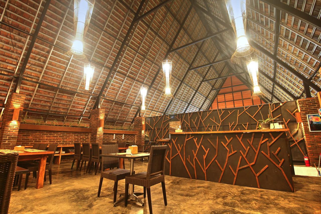 Shankara Borobudur Magelang Esterno foto