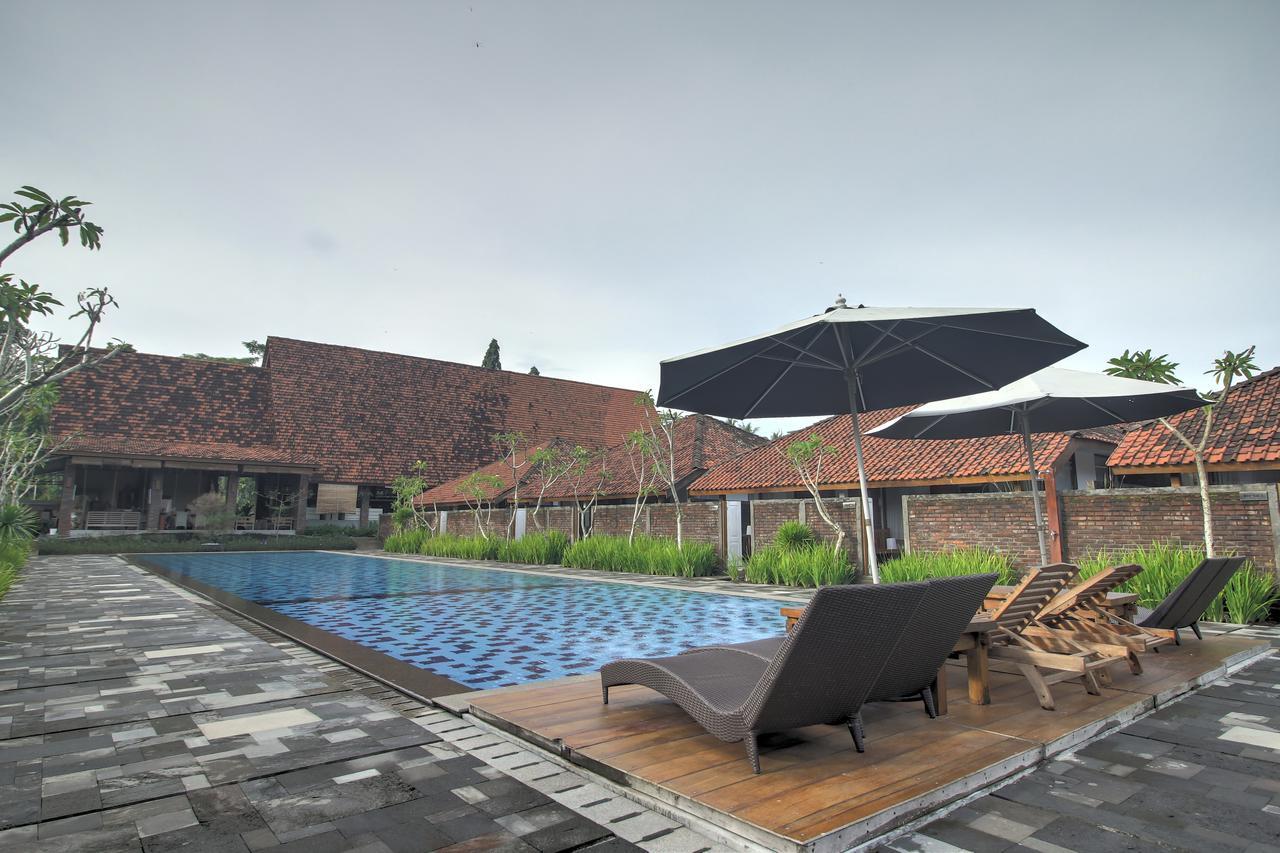 Shankara Borobudur Magelang Esterno foto